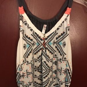 Sleeveless blouse